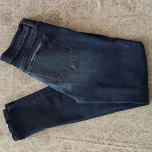LOFT Modern Skinny Crop sz 26/2
